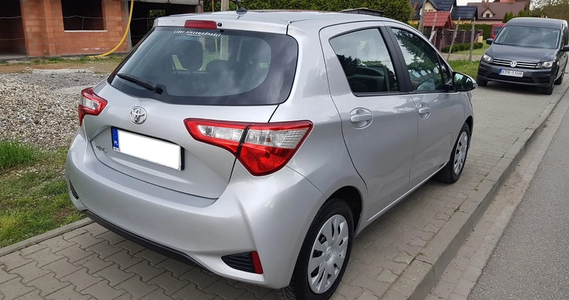 Toyota Yaris cena 53500 przebieg: 23000, rok produkcji 2018 z Proszowice małe 781